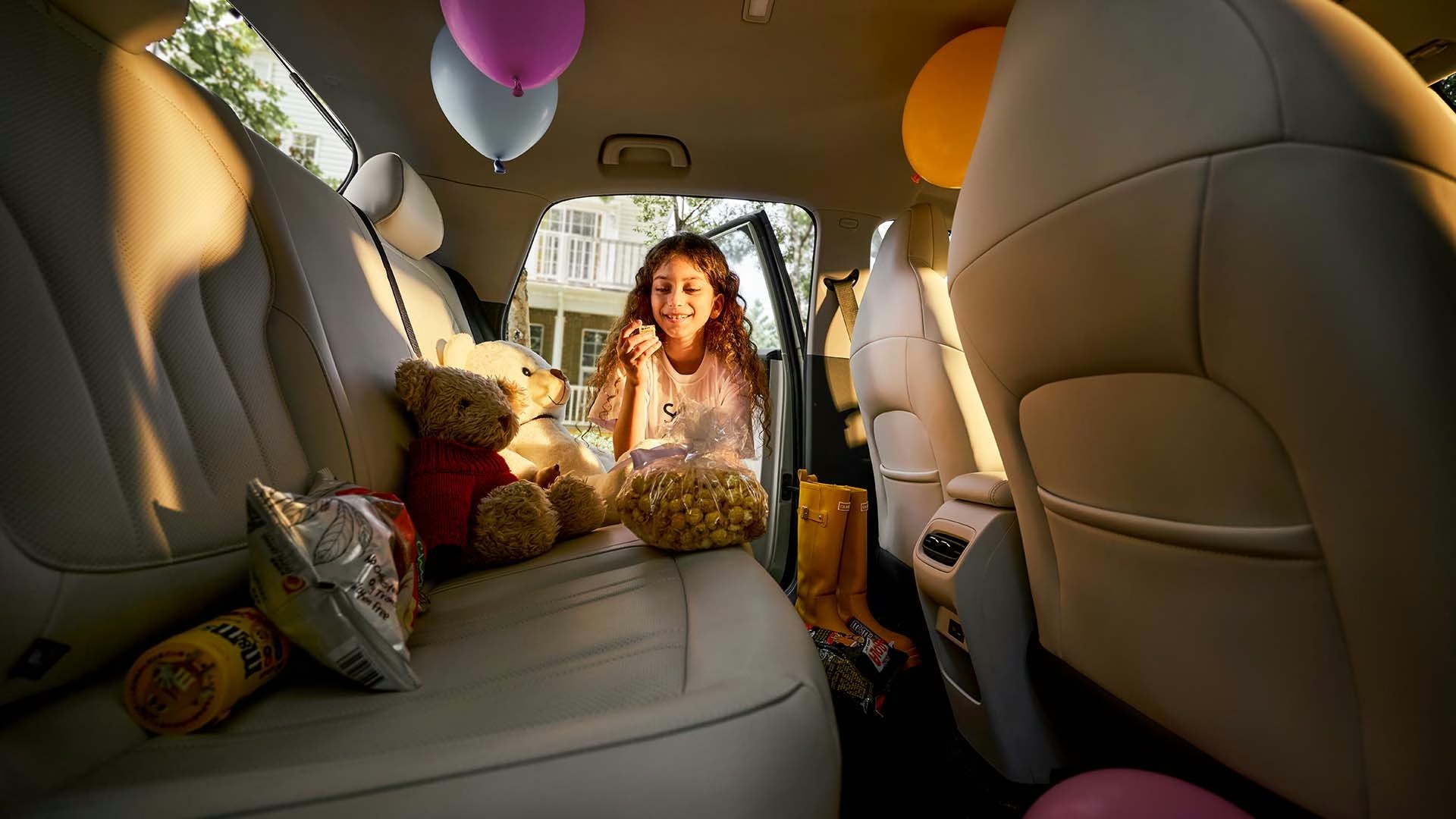 geely_e2_lifestyle_8